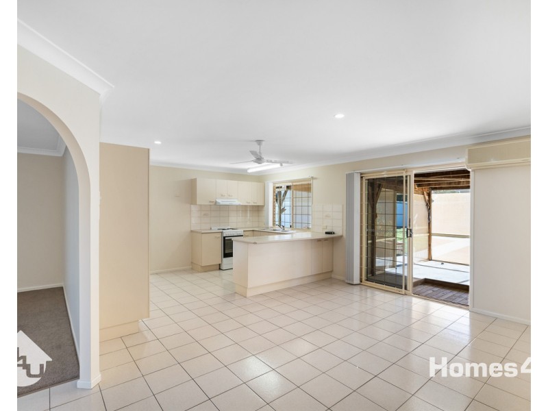13 Magnolia Street, Margate QLD 4019