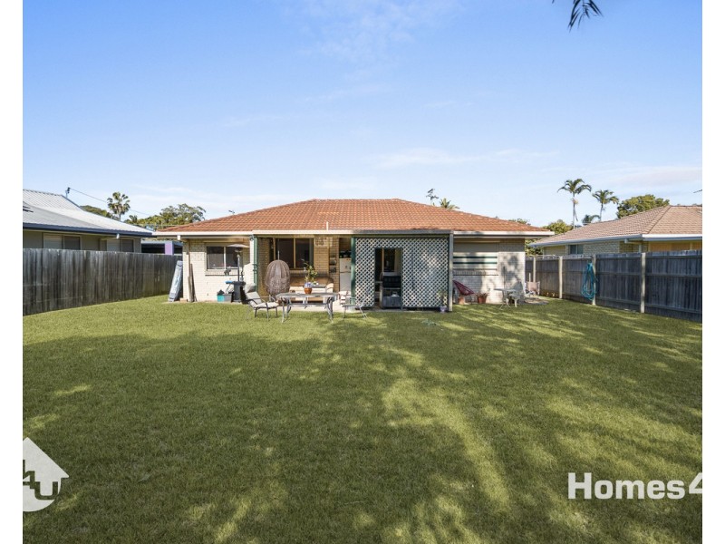 11 Magnolia Street, Margate QLD 4019