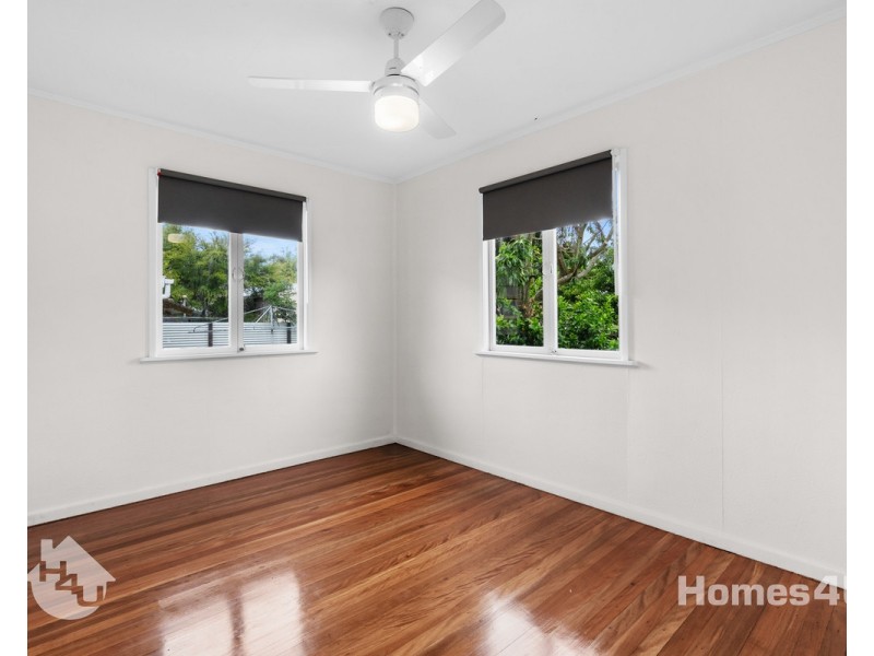 31 Davis Street, Redcliffe QLD 4020