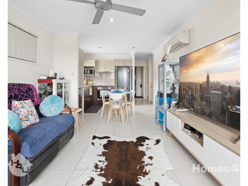 2/69 Braxlaw Cr, Dakabin QLD 4503