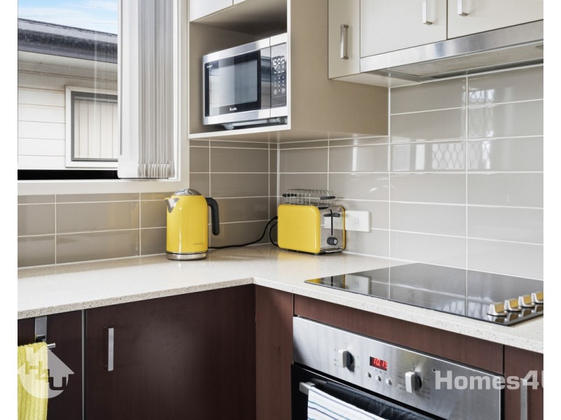 2/69 Braxlaw Cr, Dakabin QLD 4503