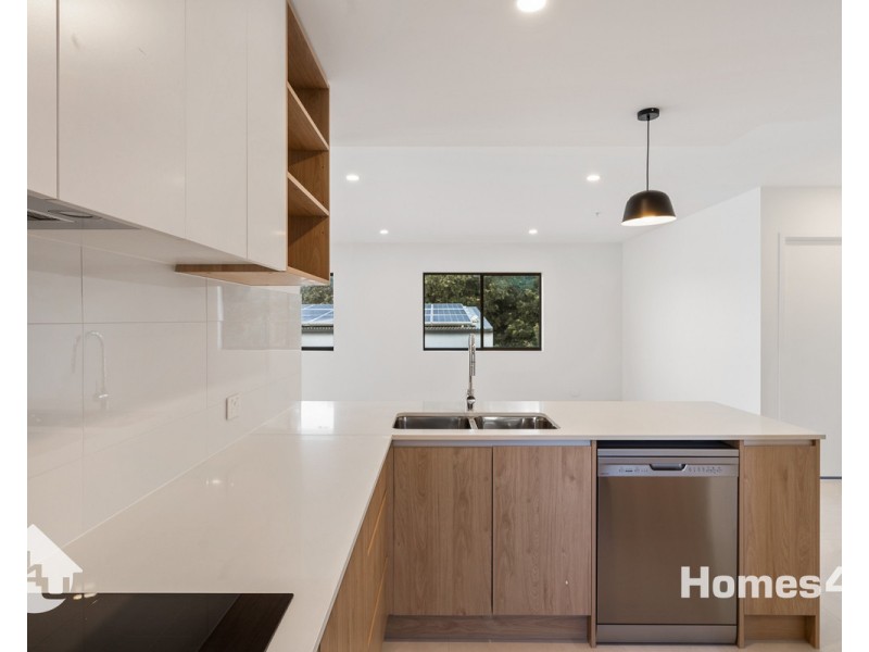 35/10 Rock Street, Scarborough QLD 4020