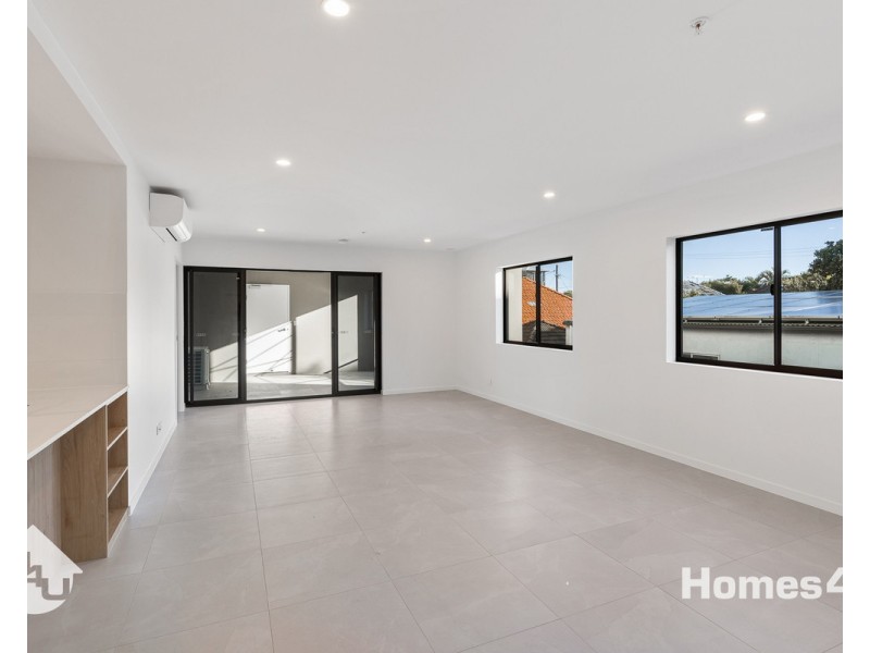 35/10 Rock Street, Scarborough QLD 4020