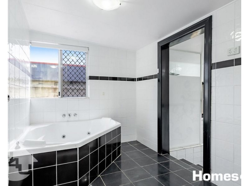 2 Ewan Street, Margate QLD 4019