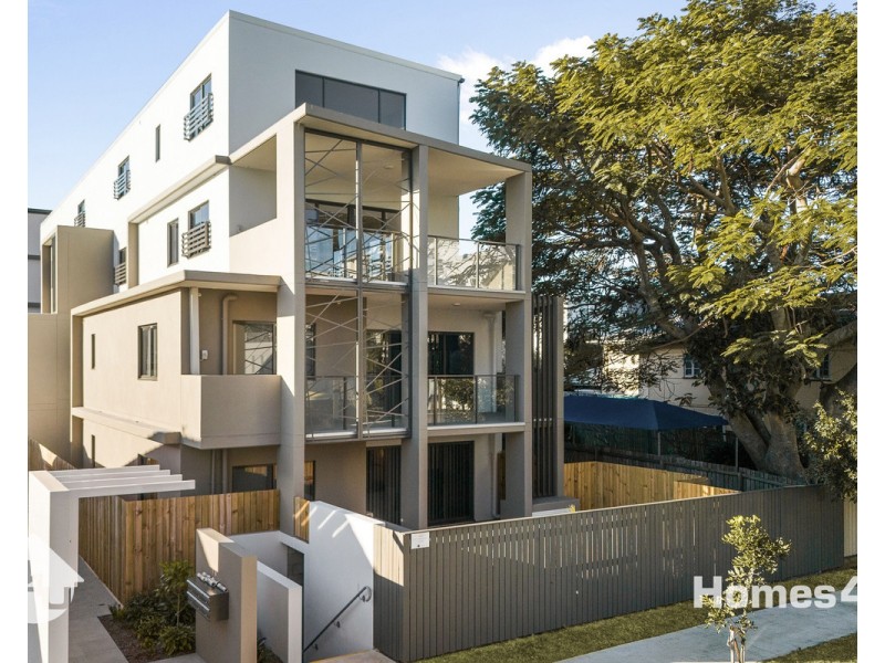 36/10 Rock Street, Scarborough QLD 4020