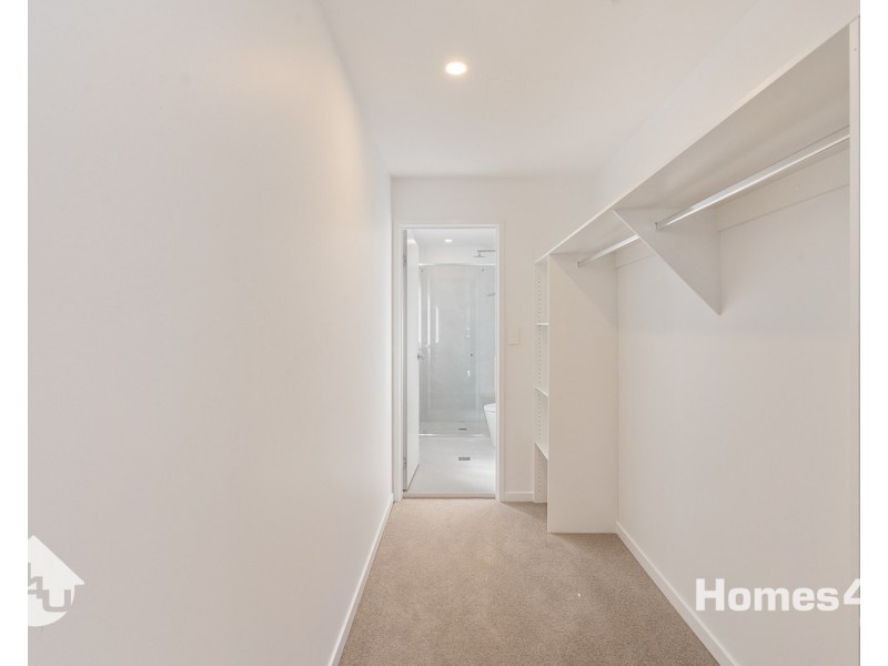 36/10 Rock Street, Scarborough QLD 4020