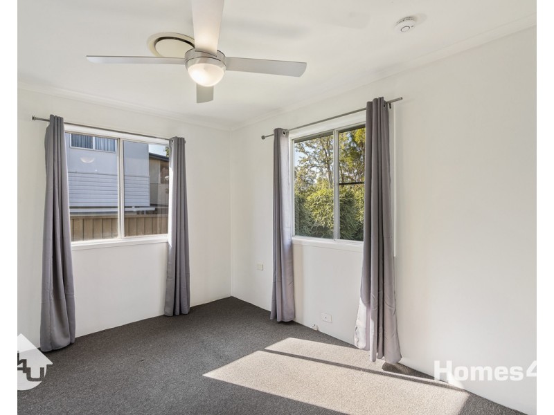 15 Gerald Avenue, Clontarf QLD 4019