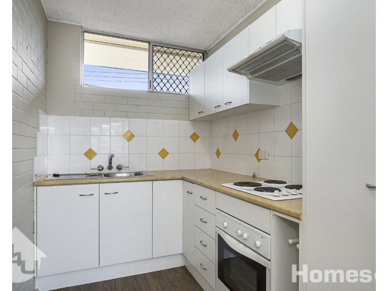 2/208 Oxley Avenue, Margate QLD 4019