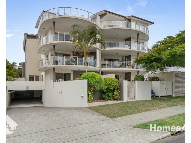 2/7 Annie Street, Woody Point QLD 4019