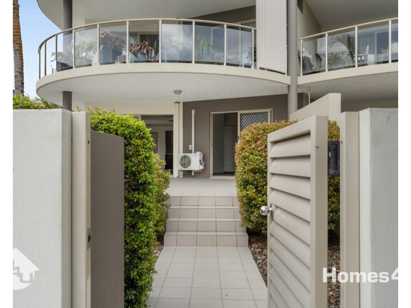 2/7 Annie Street, Woody Point QLD 4019