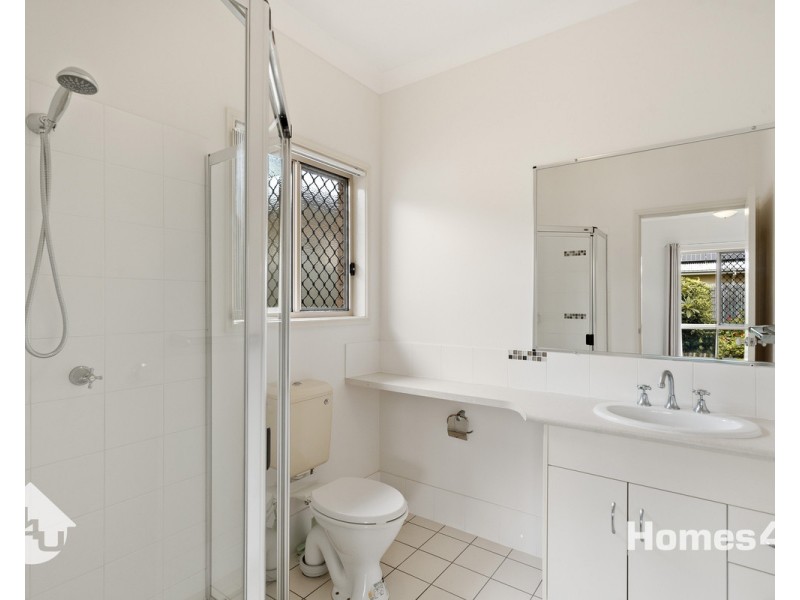 11 Silkpod Crt, North Lakes QLD 4509