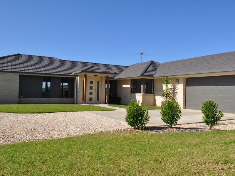 58 Newmans Road, Woolgoolga NSW 2456