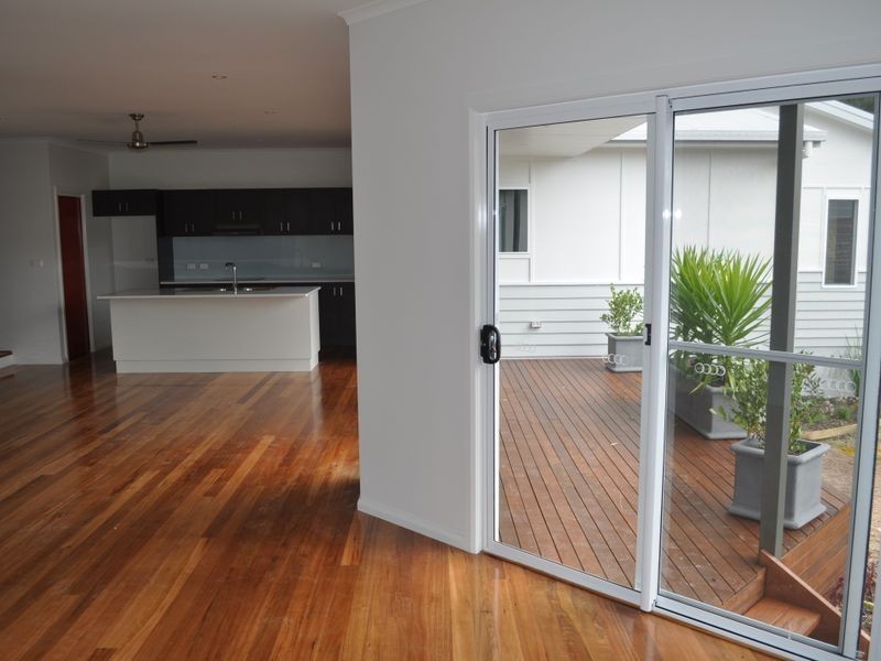 3 Reef Cove, Safety Beach NSW 2456