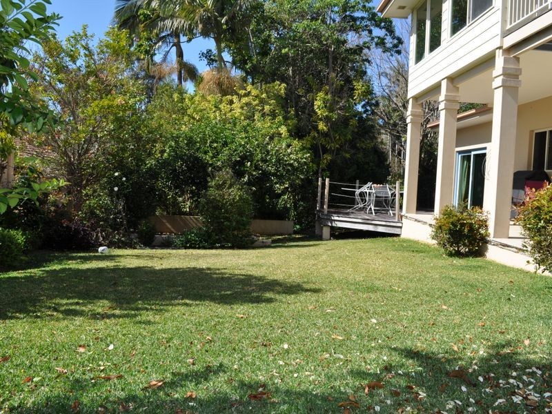 4 Panorama Parade, Safety Beach NSW 2456