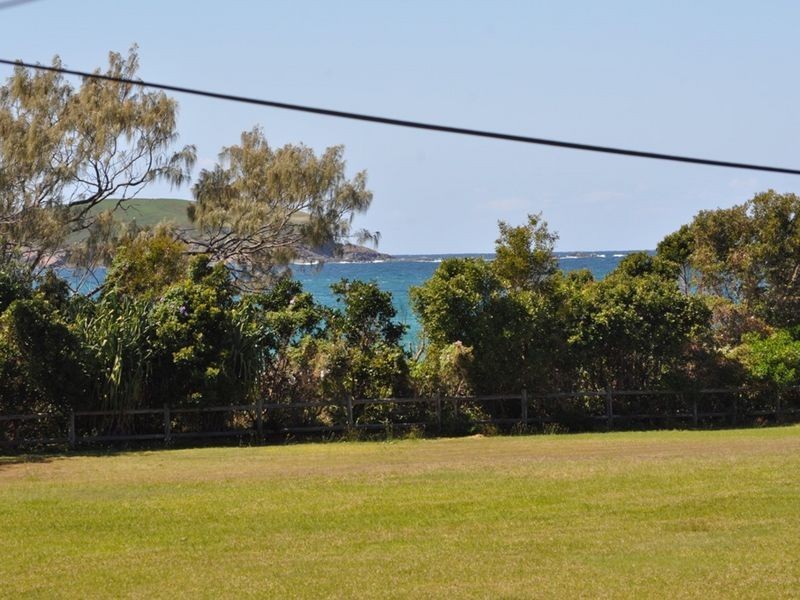70 Sandy’s Beach Drive, Sandy Beach NSW 2456