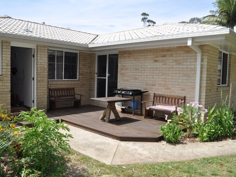 13 Ryan Crescent, Woolgoolga NSW 2456