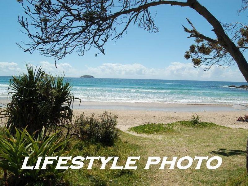 2 Fiddaman Road, Emerald Beach NSW 2456