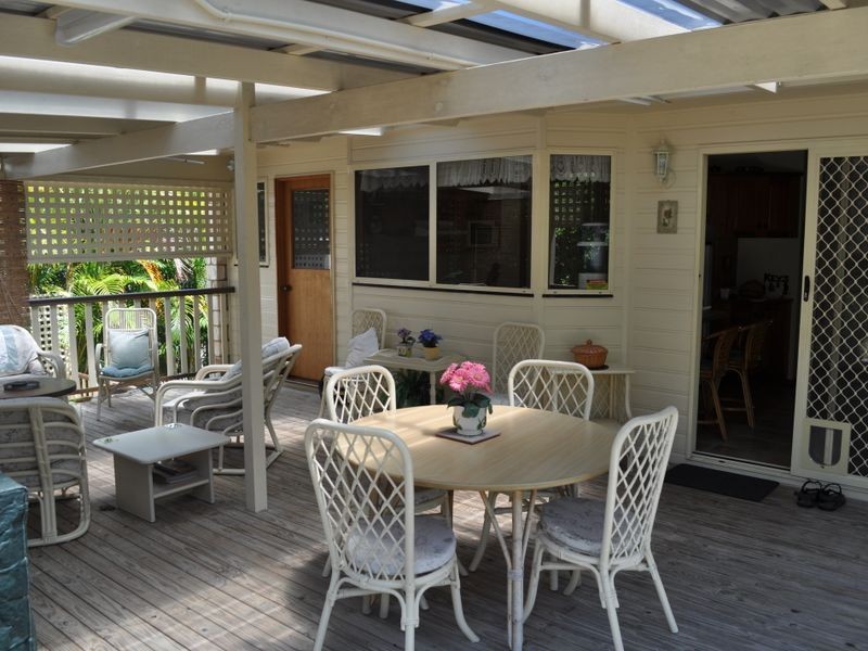 22 Melaleuca Avenue, Woolgoolga NSW 2456