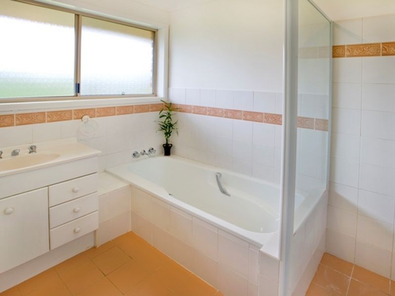 115 Wedding Bells Way, Woolgoolga NSW 2456