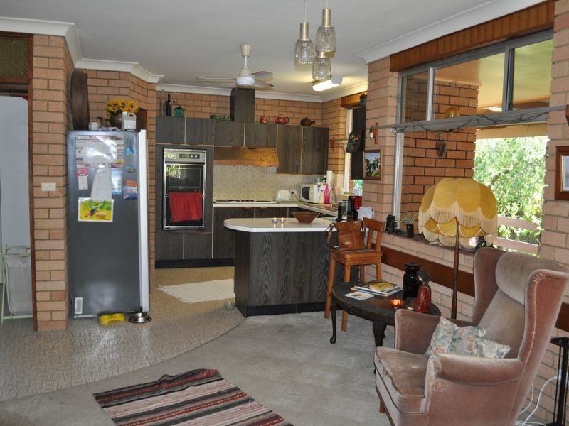 23 Lakeview Avenue, Safety Beach NSW 2456