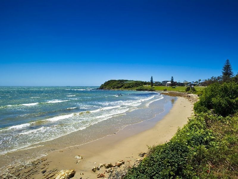 8 First Avenue, Arrawarra Headland NSW 2456