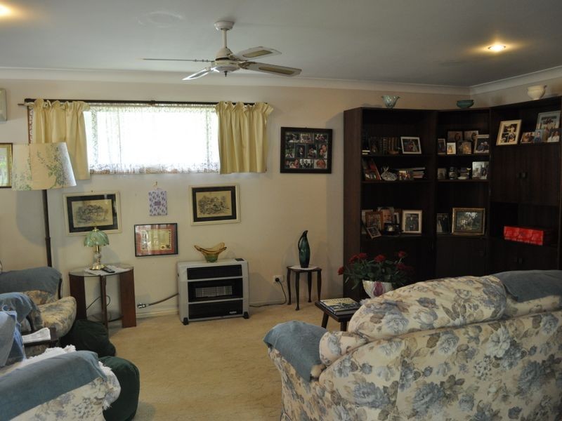 3 Taylor Close, Emerald Beach NSW 2456