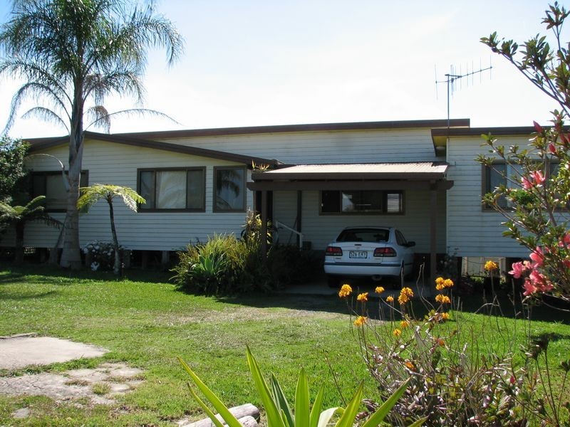 4 Binalong Way, Macksville NSW 2447