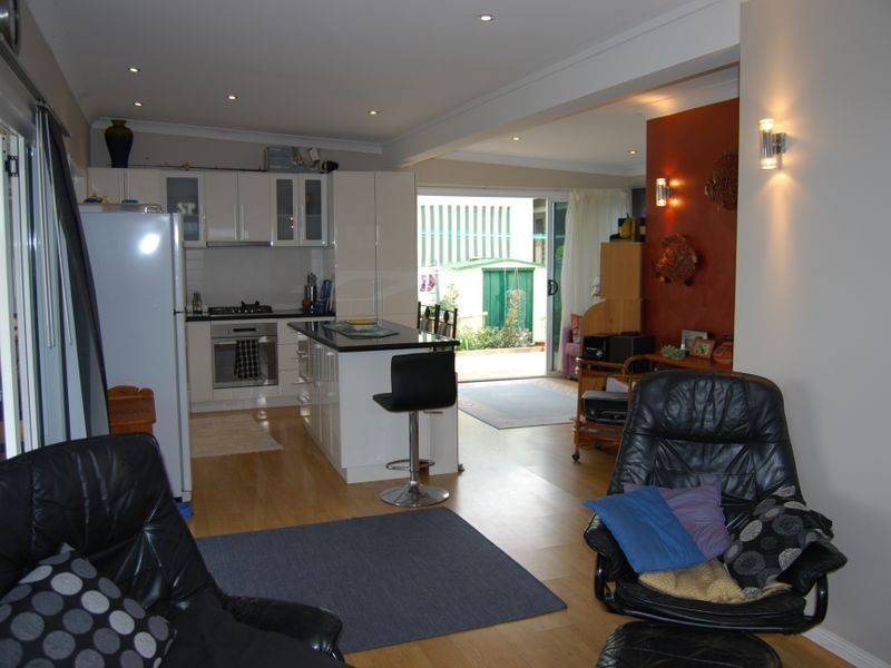 Y12 White Albatross Park, Nambucca Heads NSW 2448