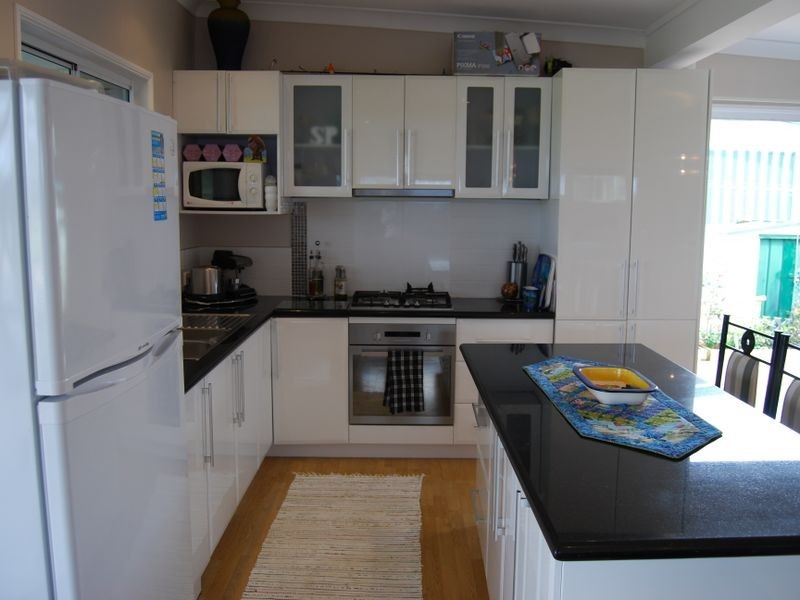 Y12 White Albatross Park, Nambucca Heads NSW 2448