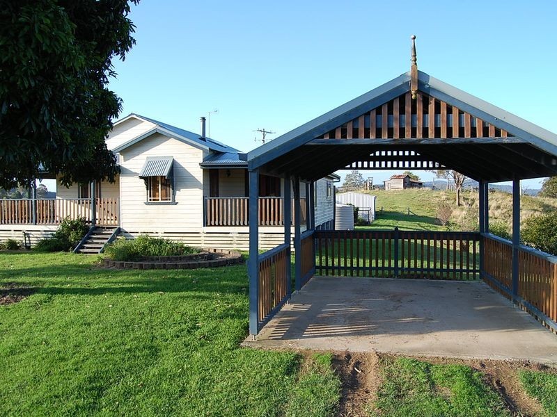 521 Greenhills Rd, Taylors Arm NSW 2447