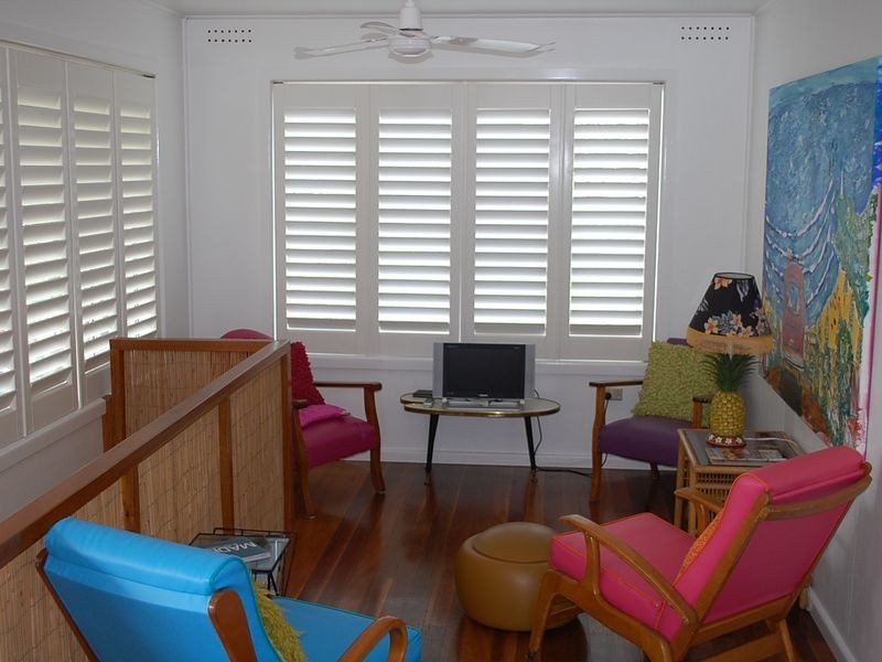 2 Wallace Street, Scotts Head NSW 2447