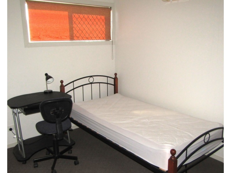 1/32 St Kilda Street, Bowen QLD 4805