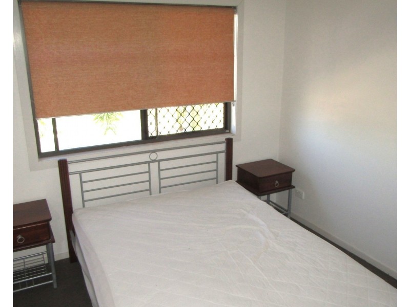 1/32 St Kilda Street, Bowen QLD 4805