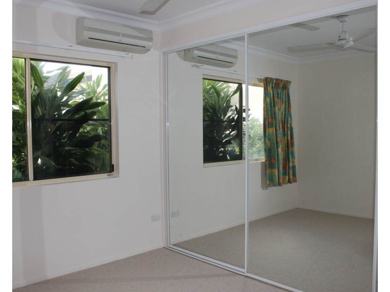 79 Livinstone Street, Bowen QLD 4805