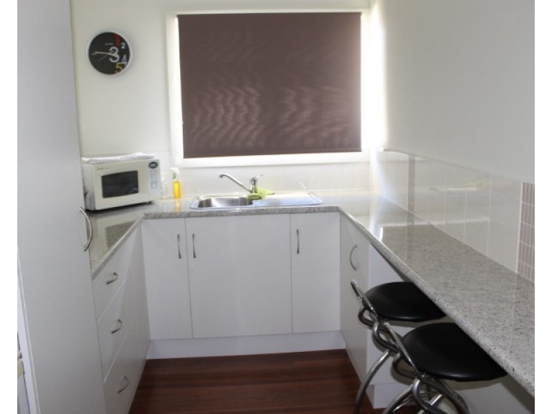 54 Herbert Street, Bowen QLD 4805