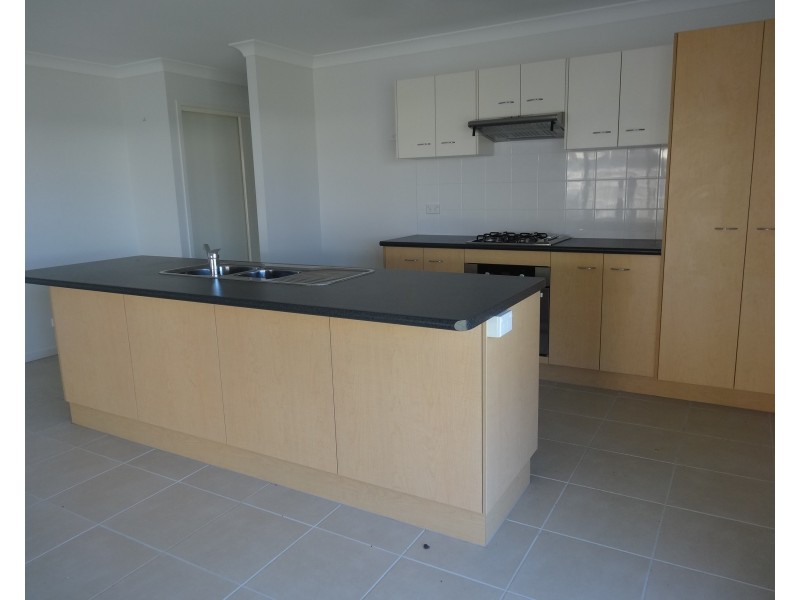 14 Nautilus Street, Bowen QLD 4805