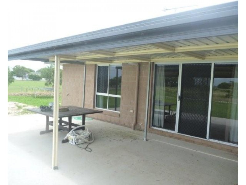 22 Lucinda Place, Bowen QLD 4805