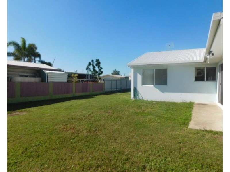 4 Allan Place, Bowen QLD 4805