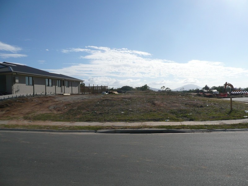 2 Coolibah Place, Bowen QLD 4805