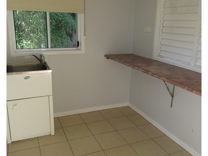 60 Livingstone Street, Bowen QLD 4805