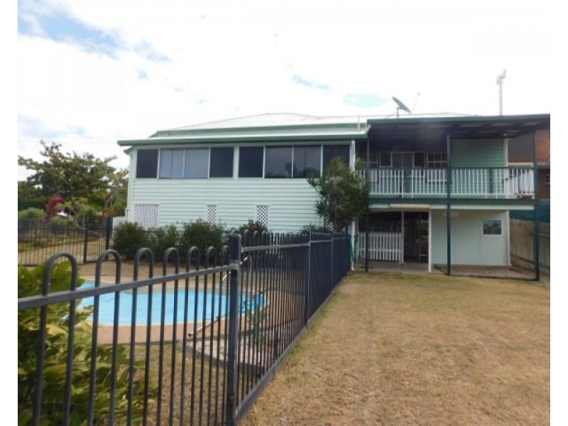 12 Hay Street, Bowen QLD 4805