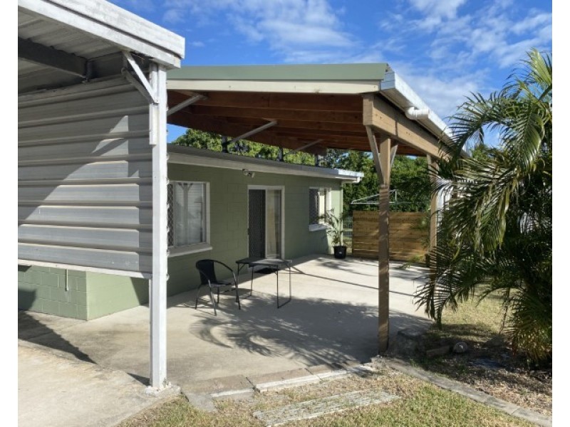 73 Golf Links Road, Bowen QLD 4805