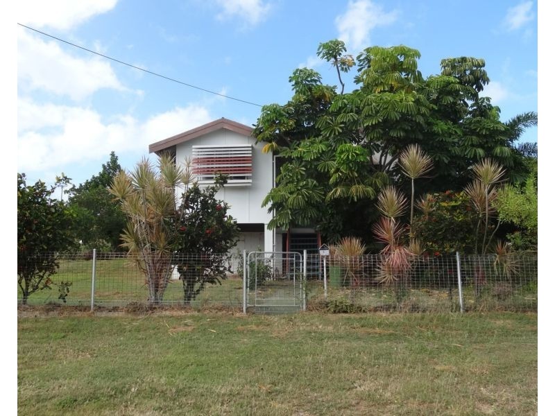 5 Livingstone Street, Bowen QLD 4805