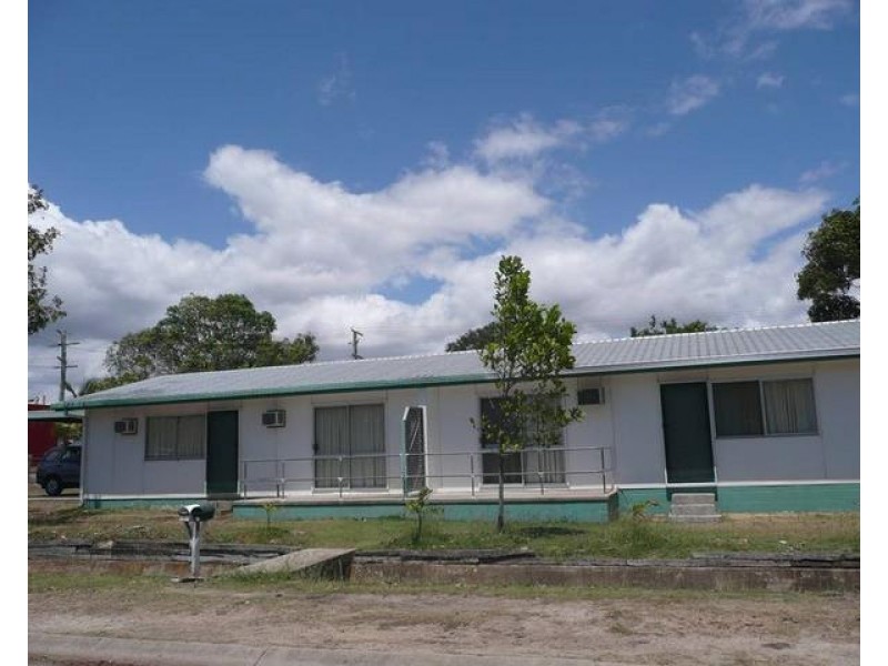 1/20 Johnston Street, Bowen QLD 4805