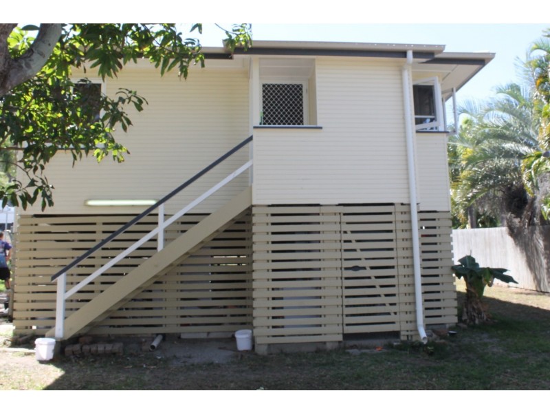 87 Leichhardt Street, Bowen QLD 4805