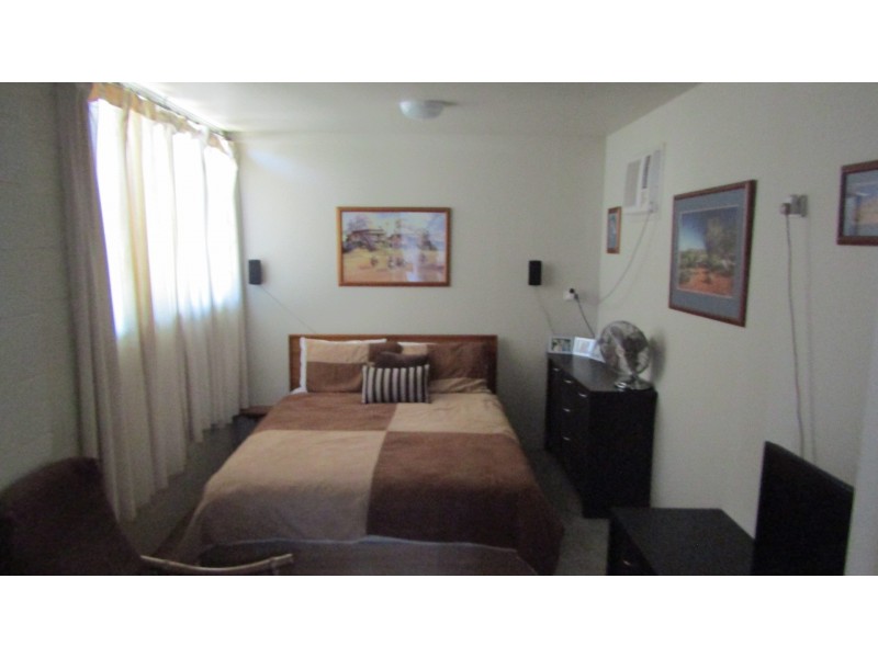 9 Fitzalan Street, Bowen QLD 4805