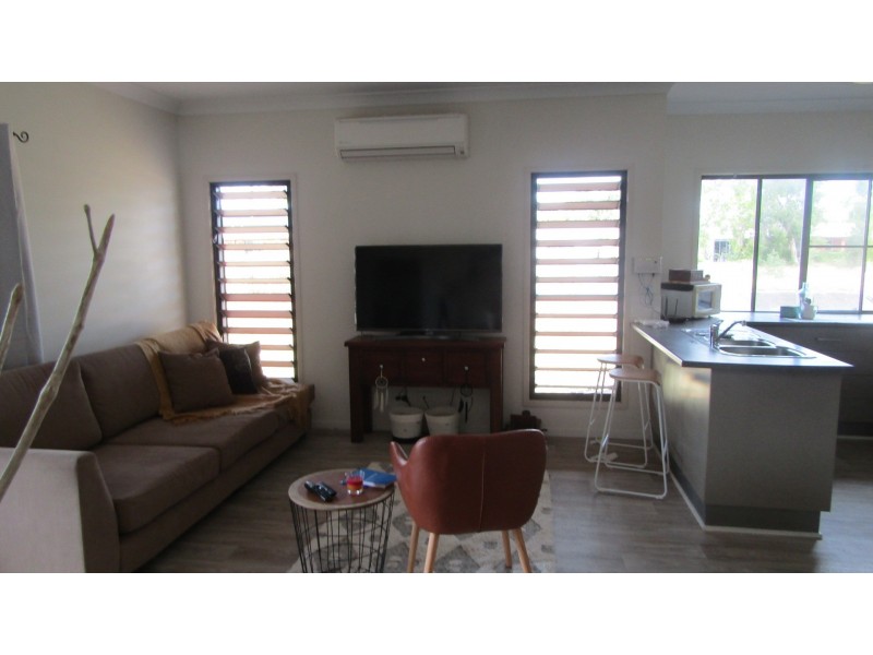 3/34 St Kilda Street, Bowen QLD 4805