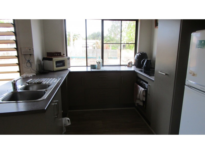 3/34 St Kilda Street, Bowen QLD 4805