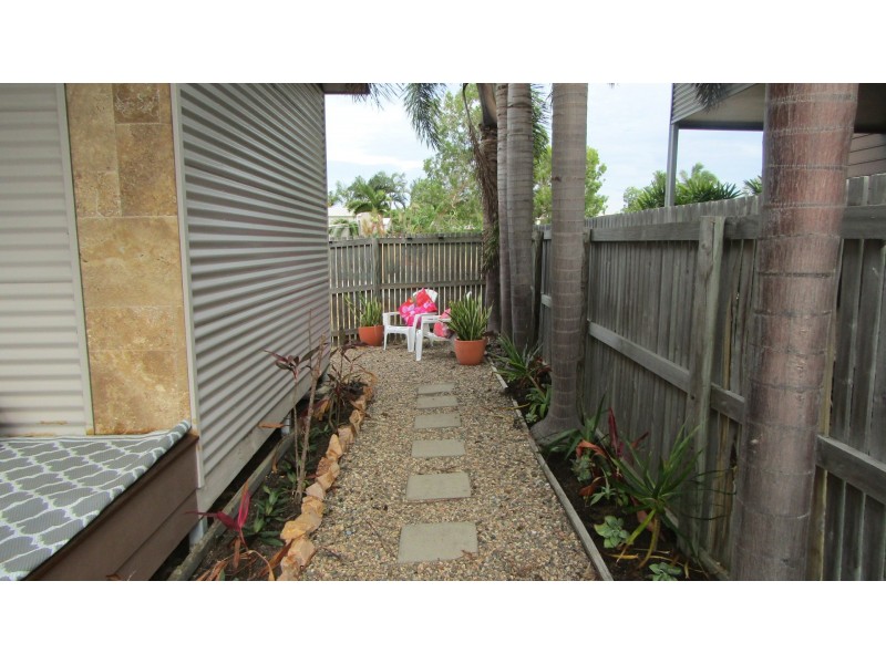 3/34 St Kilda Street, Bowen QLD 4805