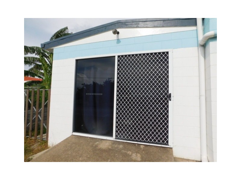 2C Hay Street, Bowen QLD 4805